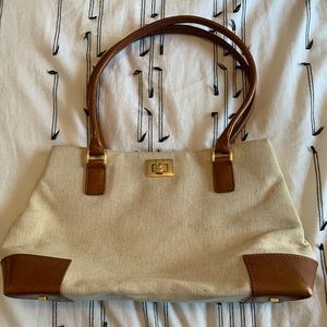 Etienne aigner purse